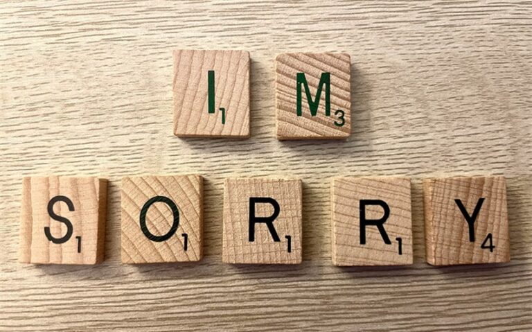 40 Unique Sorry for the Late Reply Replies for Everyone