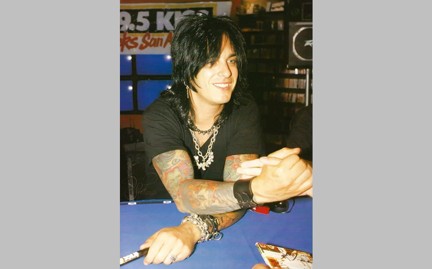 Nikki Sixx
