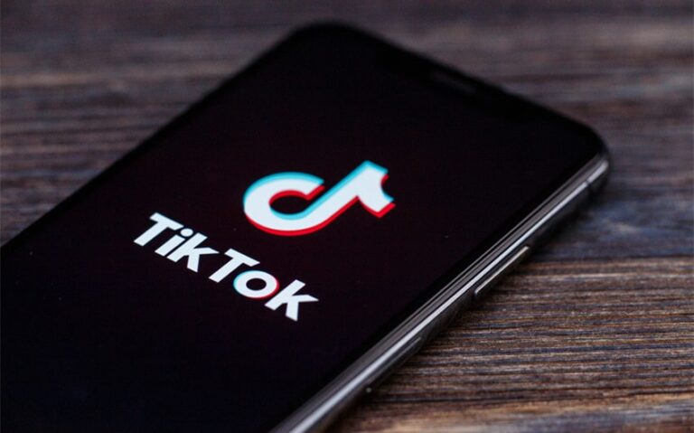how to reply to a comment with a video on tiktok