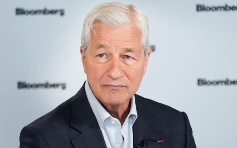 net worth of chase banks ceo