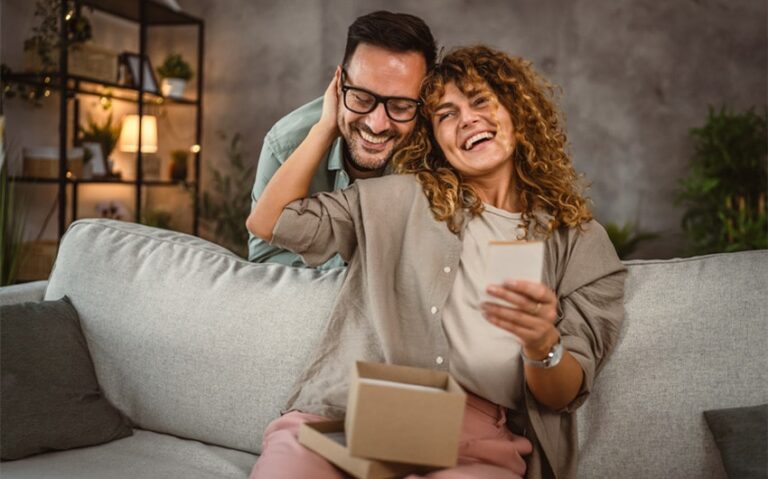 thoughtful experience gifts for her
