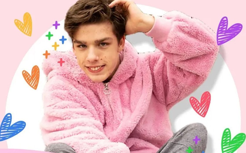 toby smiles net worth