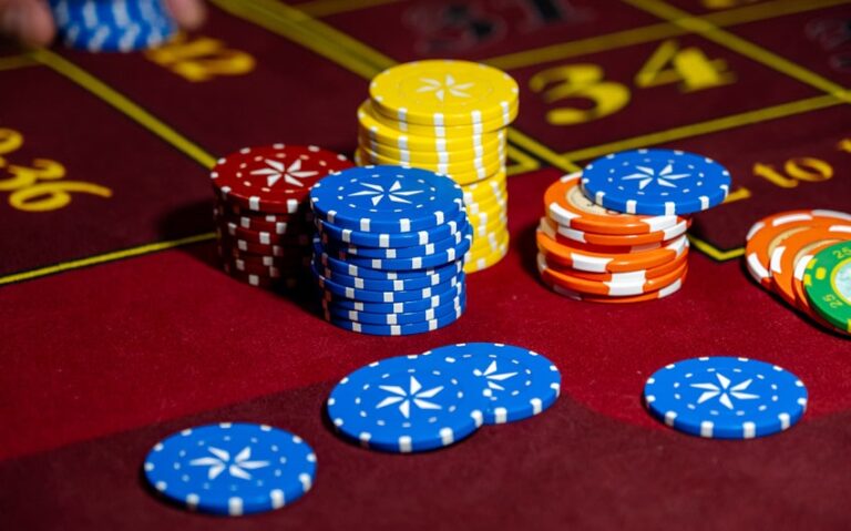 Games to Try at King Johnnie Casino