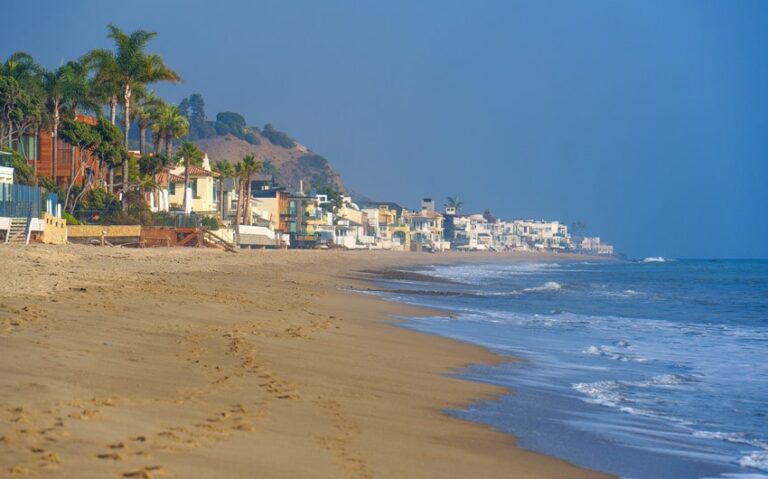 anywhere in america experiences mediterranean like weather