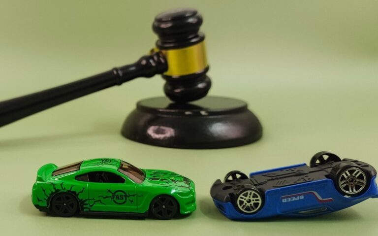 injury lawyers help after car accidents