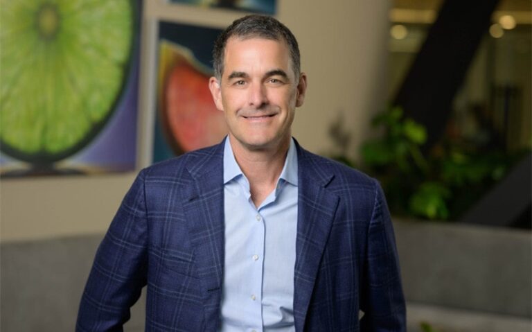 bill chisholm net worth