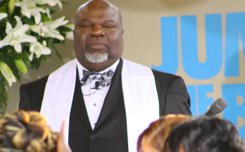 td jakes net worth