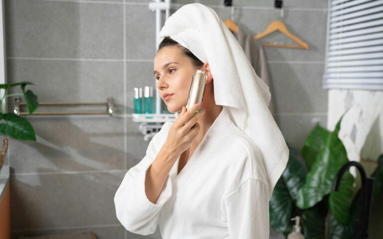 Skincare Technology and Smart Routines