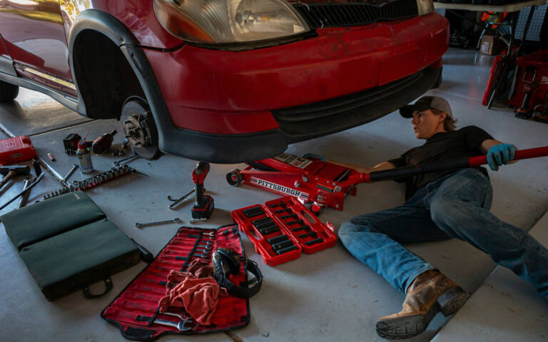 Klifex: Quality Automotive Repair Kits for Cost-Effective Maintenance